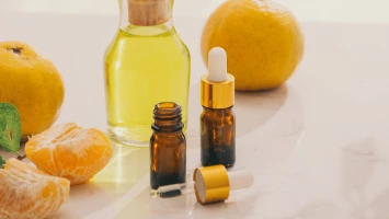 L’huile essentielle de mandarine verte, jaune ou rouge : quelles différences ? 